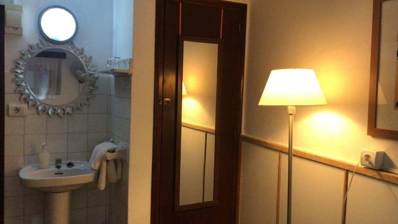 Casa De Huespedes La Pena Hotell Ibiza by Eksteriør bilde