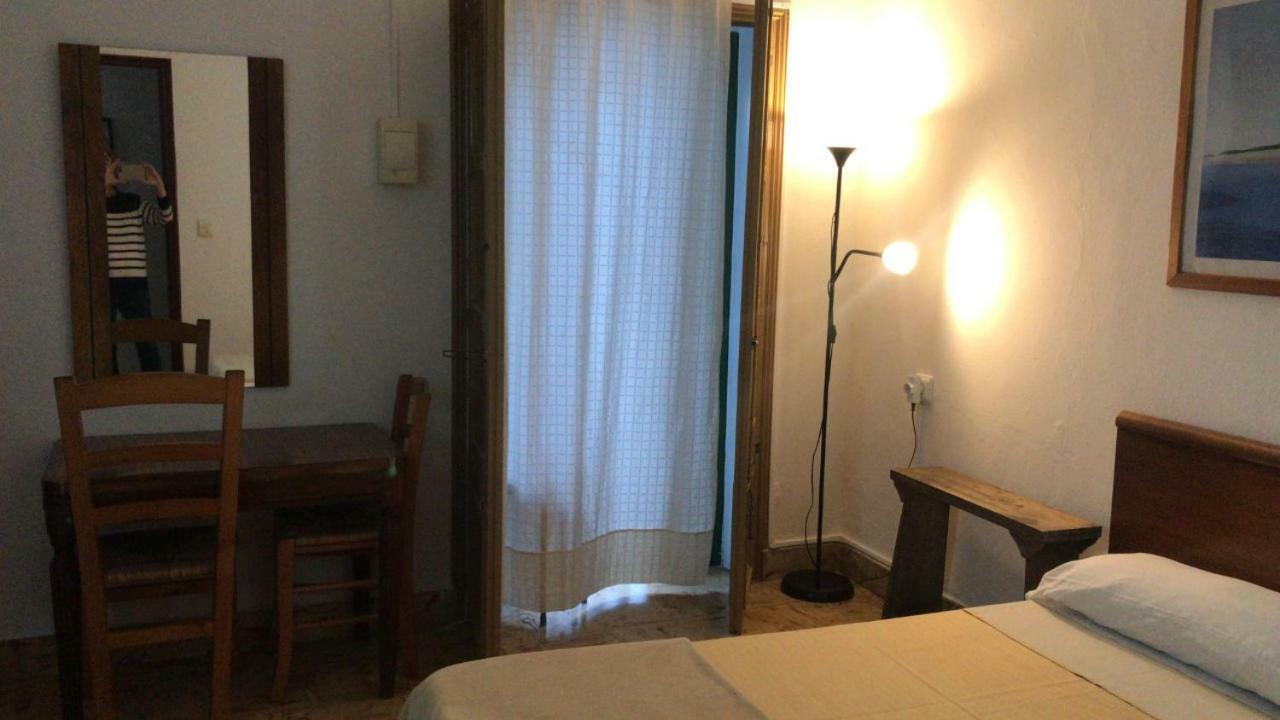 Casa De Huespedes La Pena Hotell Ibiza by Eksteriør bilde